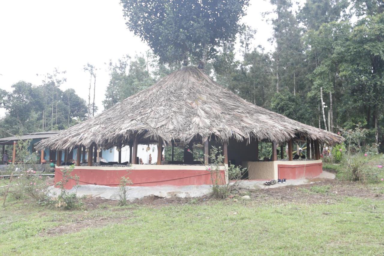 Stoneage Resort Sakleshpur Buitenkant foto